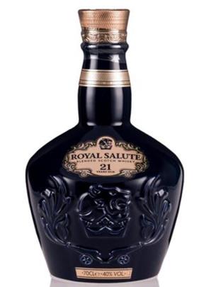 世界最貴的十大奢華名酒,萊伊925龍舌蘭、蘇格蘭迪瓦伏特加有價無市