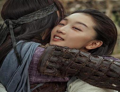 周冬雨八大電影排行榜,少年的你生動形象、山楂樹之戀評價很