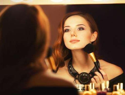 2020年十大懸疑電影排名,女鬼橋詭異刺激,明信片殺戮值得一看