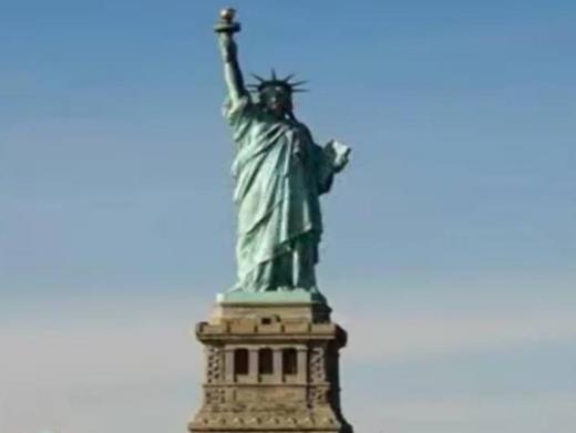 能夠介紹旅游勝地的APP,賽導游視覺體驗感好,小鹿導游讓旅游更輕松