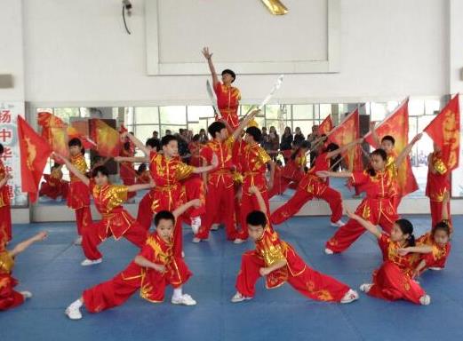 孩子十個必學的才藝排名,繪畫培養想象力、鋼琴增加音樂感知力