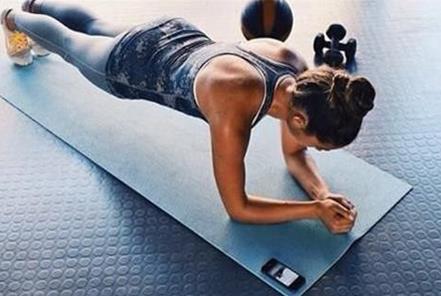 2020百度沸點年度生活方式,戴口罩成習慣,直播帶貨很火熱