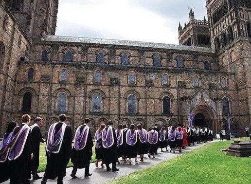 十大英國名牌大學(xué)排行榜,劍橋大學(xué)、牛津大學(xué)國際公認(rèn)的學(xué)術(shù)地位高