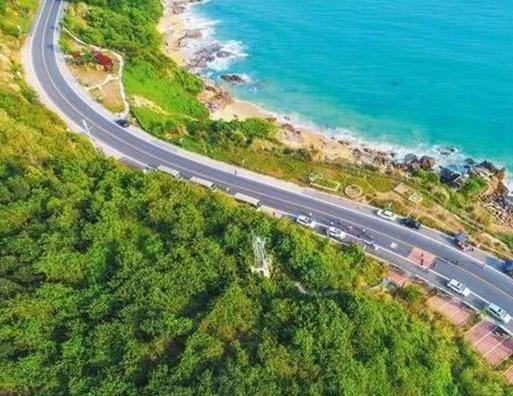 中國十大最美天路排名,塔克拉瑪干沙漠公路、新藏公路景色美