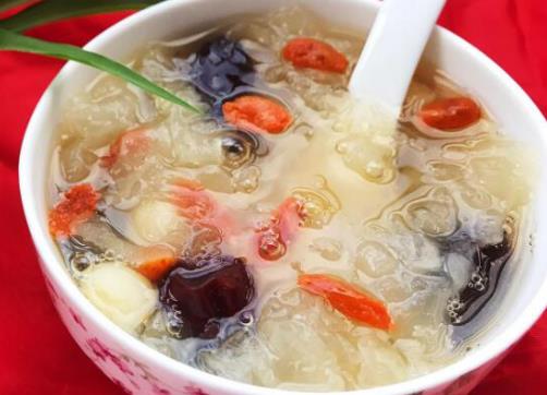 陜西十大名菜排行榜,溫拌腰絲清爽利口、水晶蓮菜餅鮮美可口