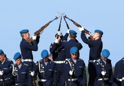 世界十大軍事強(qiáng)國排名,美國、俄羅斯、中國實(shí)力強(qiáng)硬