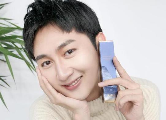 小紅書十大美妝博主,深夜徐老師、愛臭美的狗甜兒非常有良心