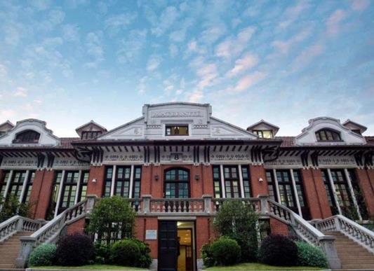 中國十大呼吸科專科醫院排名,中國醫學科學院北京協和醫院設備齊全