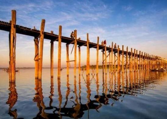 世界上最驚悚的十座橋梁排行榜,蘭卡威天空之橋、蓬特德大吊橋很驚險