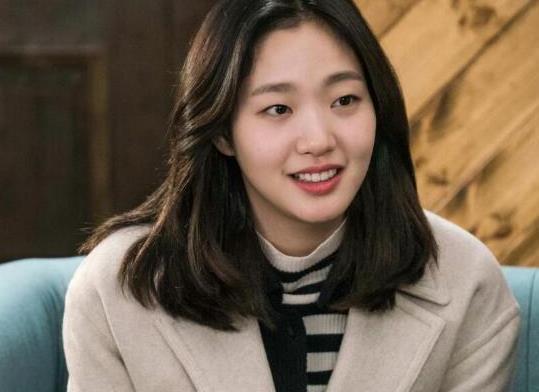 2021韓國十大最美女演員,高雅拉演技好、徐睿知性感又高冷