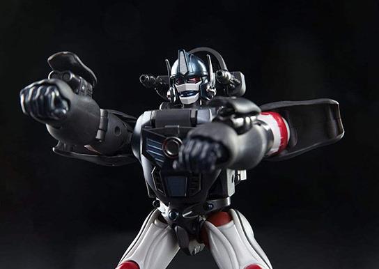 變形金剛十大領袖排名,擎天柱人格魅力完美、威震天有威力