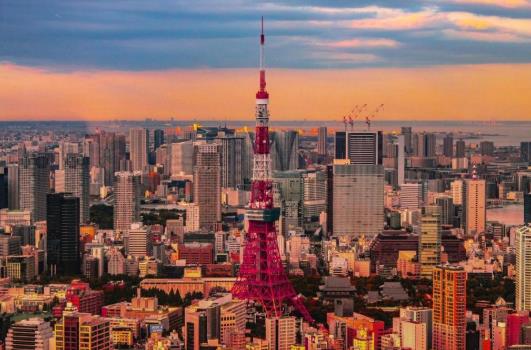 十大“全球最累城市”排行榜,香港連續兩年位于榜首、新加坡平均工作時高