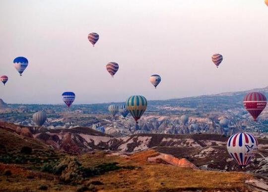 全球十大最美電影拍攝地,意大利西西里島、新西蘭南北雙島充滿田園風情
