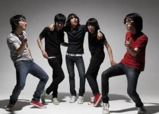 中國十大經(jīng)典搖滾樂隊,Beyond樂隊、黑豹樂隊都深受大眾的喜愛