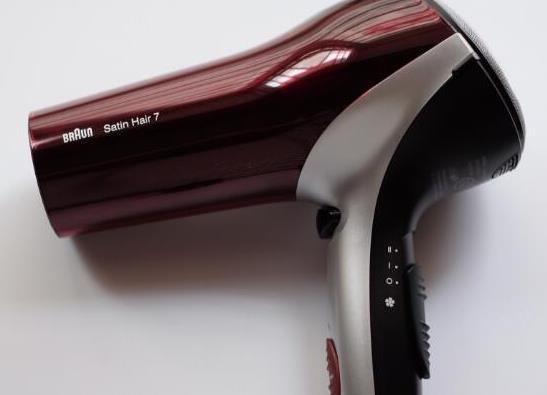 2021十大電吹風(fēng)品牌排行榜,戴森電吹風(fēng)、松下電吹風(fēng)口碑都很好