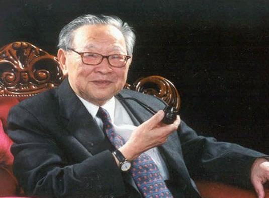 中國十大武俠小說家排行榜,金庸是“香港四大才子”之一、古龍很有名