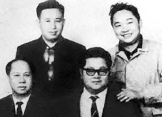 中國十大武俠小說家排行榜,金庸是“香港四大才子”之一、古龍很有名