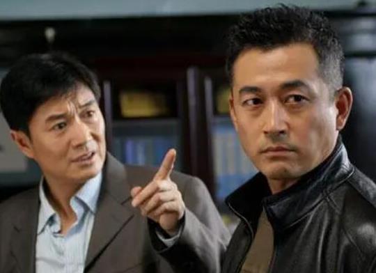 中國十大經典反腐電視劇,龍年檔案、我主浮沉收視率很不錯