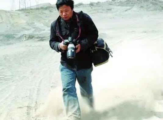 中國十大著名攝影師排名,郎靜山是以中國繪畫的原理應(yīng)用到攝影上的第一人