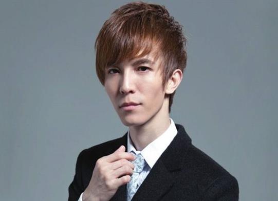 中國十大青年小說家排行榜,韓寒代表作三重門、郭敬明指導了多部電影