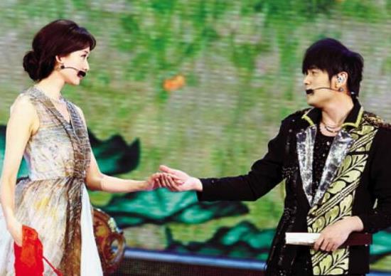 周杰倫十大古風歌曲排名,《青花瓷》有意境、《東風破》動人心魄