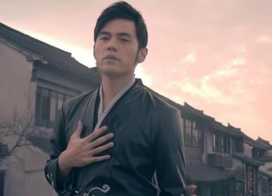 周杰倫十大古風歌曲排名,《青花瓷》有意境、《東風破》動人心魄