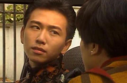 十大香港商戰(zhàn)電視劇排行榜,大時(shí)代令人熱血沸騰、創(chuàng)世紀(jì)創(chuàng)記錄