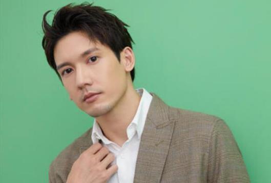 十大英皇旗下藝人排名,李克勤的歌曲很經典、蔡卓妍的歌曲朗朗上口