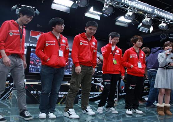 中國電競名人排行榜,PDD是老牌上單選手、uzi影響力很大