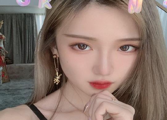 十大微視女網紅排行榜,胖娘顏值和才藝都很棒、呆妹兒很熱門