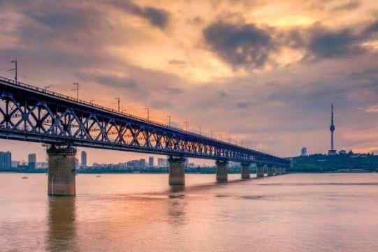 中秋節最熱門的旅行目的地排名,北京環球度假區助推北京旅游熱度