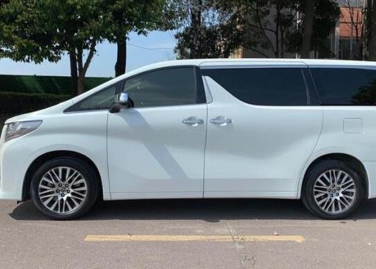 十款適合商務人士的汽車,別克GL8噪音小、豐田埃爾法非常有格調