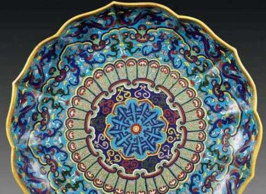 中國十大頂級奢侈品,大熊貓是我國國寶、九眼天珠的價格無法估量