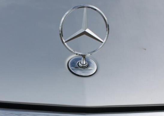 明星最喜歡的豪車品牌排行榜,勞斯萊斯車型經典、阿斯頓馬丁人氣高