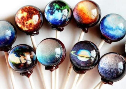 小紅書十大零食排名,ROYCE生巧克力入口即化、LADUREE馬卡龍口感十足