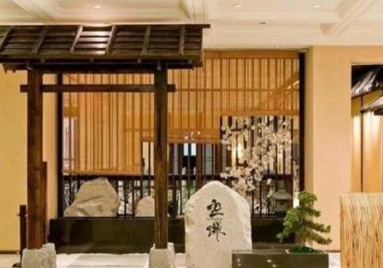 中國十大最奢華餐廳排名,京都懷石花傳美濃吉、Ultra Violet很上檔次