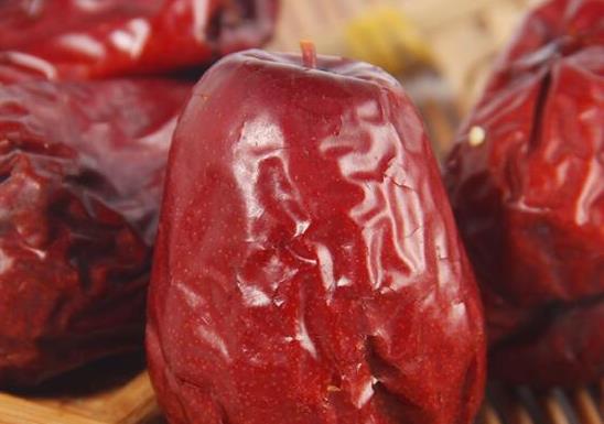 中國十大名棗品種排名,稷山板棗藥用價值高、和田棗能養血安神