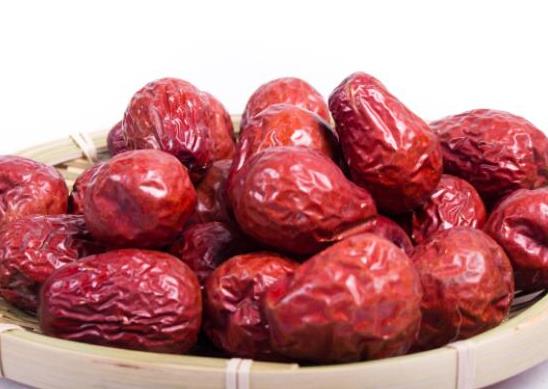 中國十大名棗品種排名,稷山板棗藥用價值高、和田棗能養血安神
