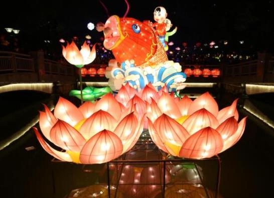 中國民間十大傳統藝術排名,中國剪紙有群眾基礎、年畫吉祥喜慶