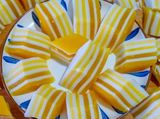 最受歡迎的十種廣式早茶,紅糖馬拉糕較為常見、水晶蝦餃鮮美可口