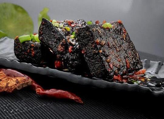 即食臭豆腐品牌排行榜,火宮殿臭豆腐、黑色經典臭豆腐外酥里嫩