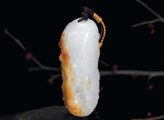 世界十大最值錢的玉石排名,羊脂白玉細膩油性好、和田黃玉是玉中之皇