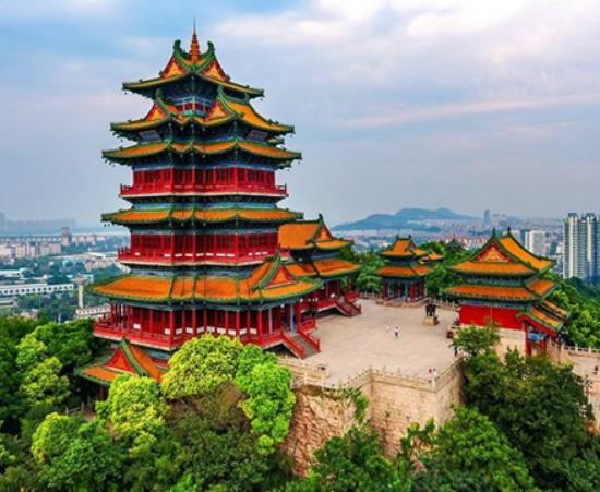 南京十大適合拍照的地方,夫子廟秦淮風光帶有意境、玄武湖十分浪漫