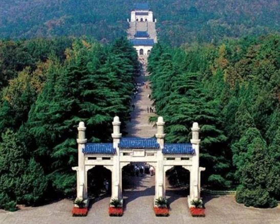 南京十大紅色旅游景點(diǎn)排行榜,南京大屠殺遇難同胞紀(jì)念館讓我們銘記歷史