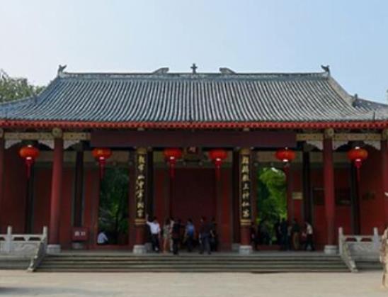 中國十大著名道觀排行榜,白云觀收藏珍貴文物、青羊宮是全國重點宮觀