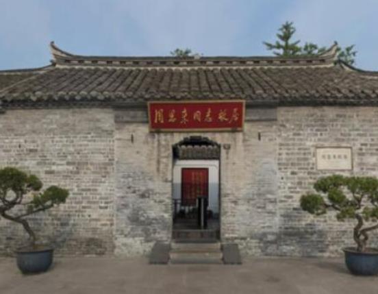 中國十大著名紅色旅游景點,延安革命紀念地景區、西柏坡深受人們歡迎