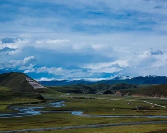 中國十大最美草原排行榜,伊犁草原、呼倫貝爾草原四季風光景色宜人