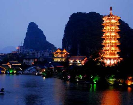 廣西旅游必去十大景點排名,桂林山水甲天下、漓江被稱為百里畫廊