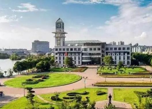 武漢十大最美大學排行榜,武漢大學校園享譽、華中農業大學環境幽雅