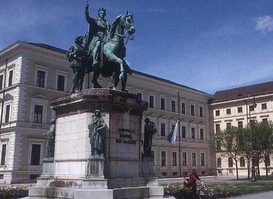 十大德國(guó)名校排行榜,慕尼黑大學(xué)、慕尼黑工業(yè)大學(xué)位居世界前列